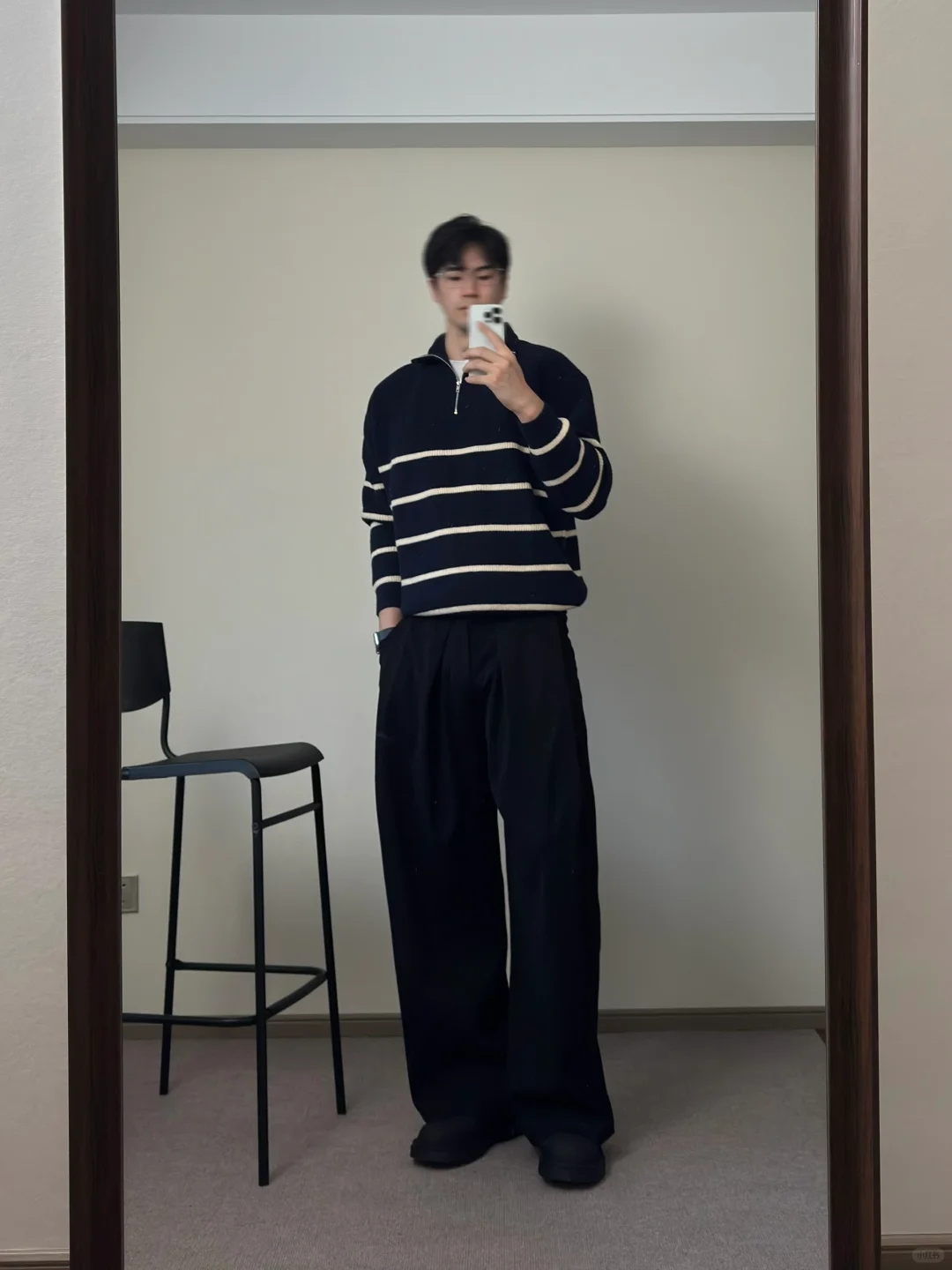 ootd 弯刀阔腿裤｜蓝色条纹毛衣