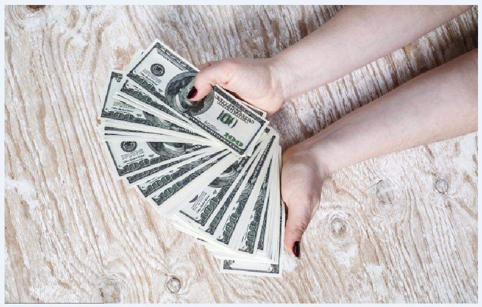 【公司本周讨债4个亿！80%是政府给的】

每年这个时候都是回款关键时刻，公司节