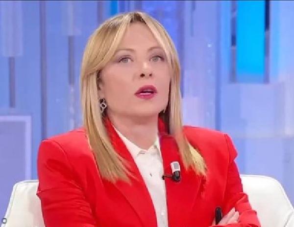 梅洛尼：一些欧洲国家决定派遣士兵前往格陵兰岛进行训练行动。美国政府将此解读为对美