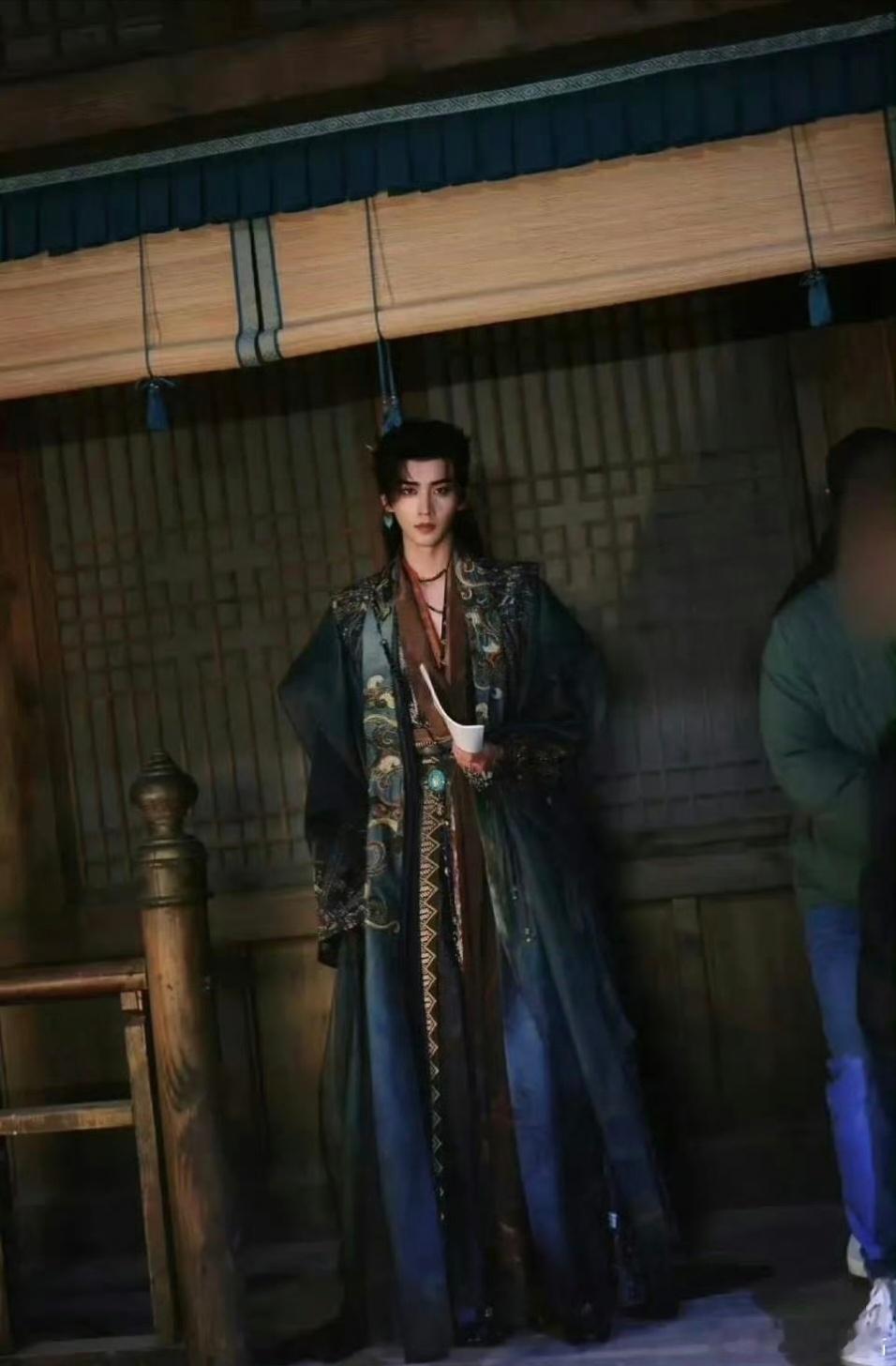同一个人？ 