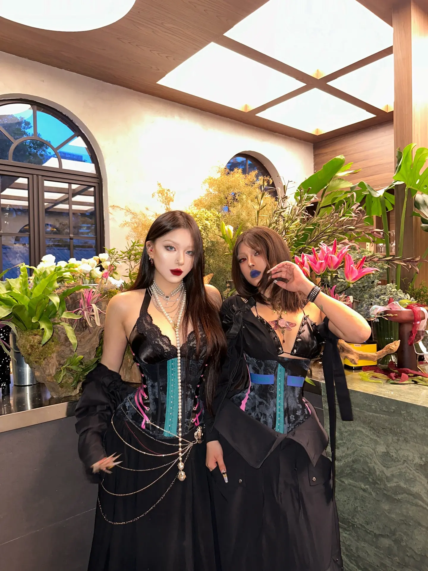 🧛‍♀️🥷。