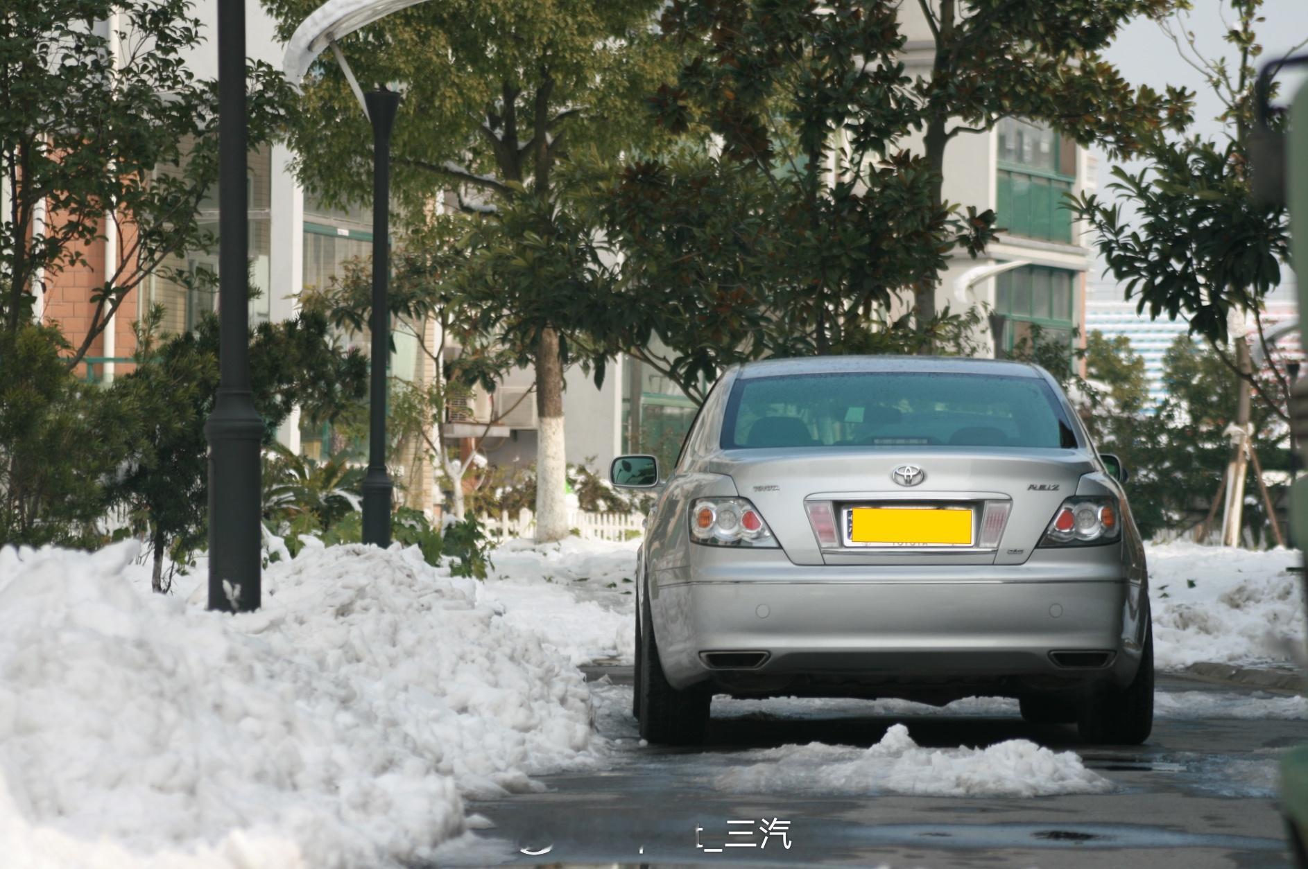 好多事情你以为会是常态比如早上起来在车库门口扫雪但最后才发现其实是偶然图3是08