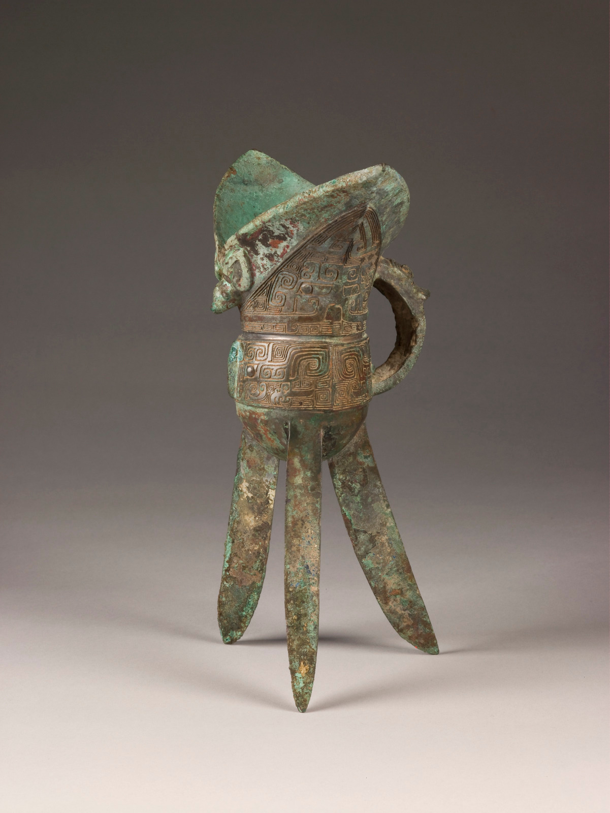 美国圣路易斯美术馆收藏的一件精彩的商晚期:“天丁”角 