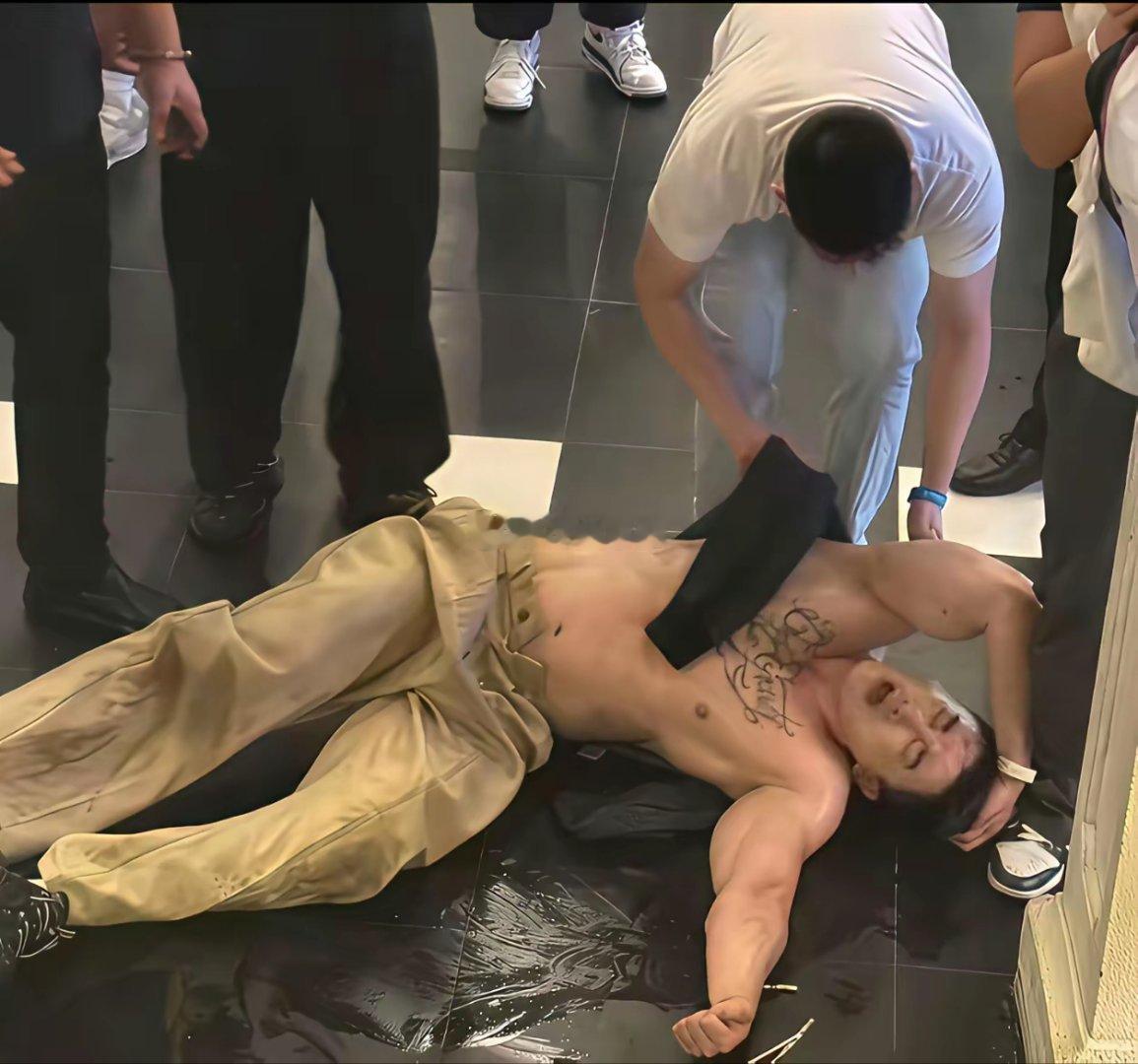 这是什么情况？不得不说，家人知道该是多么心酸呀？ 