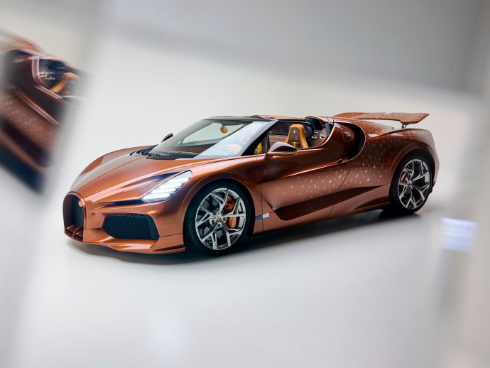 Bugatti W16 Mistral "Le Retour du Jeune 