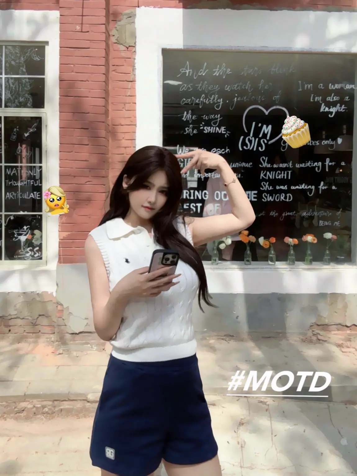 我的性格十分恶劣 但胜在脸实在是太乖巧