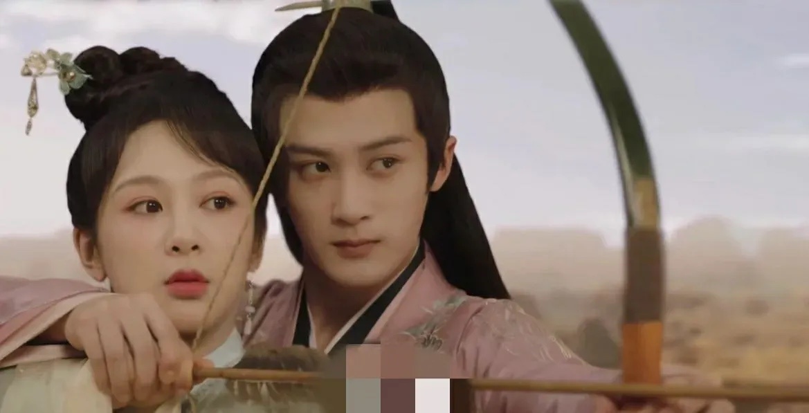《长相思》，《长月烬明》，《周生如故》三版男主教射箭，哪个最专业？哪个最暧昧？哪