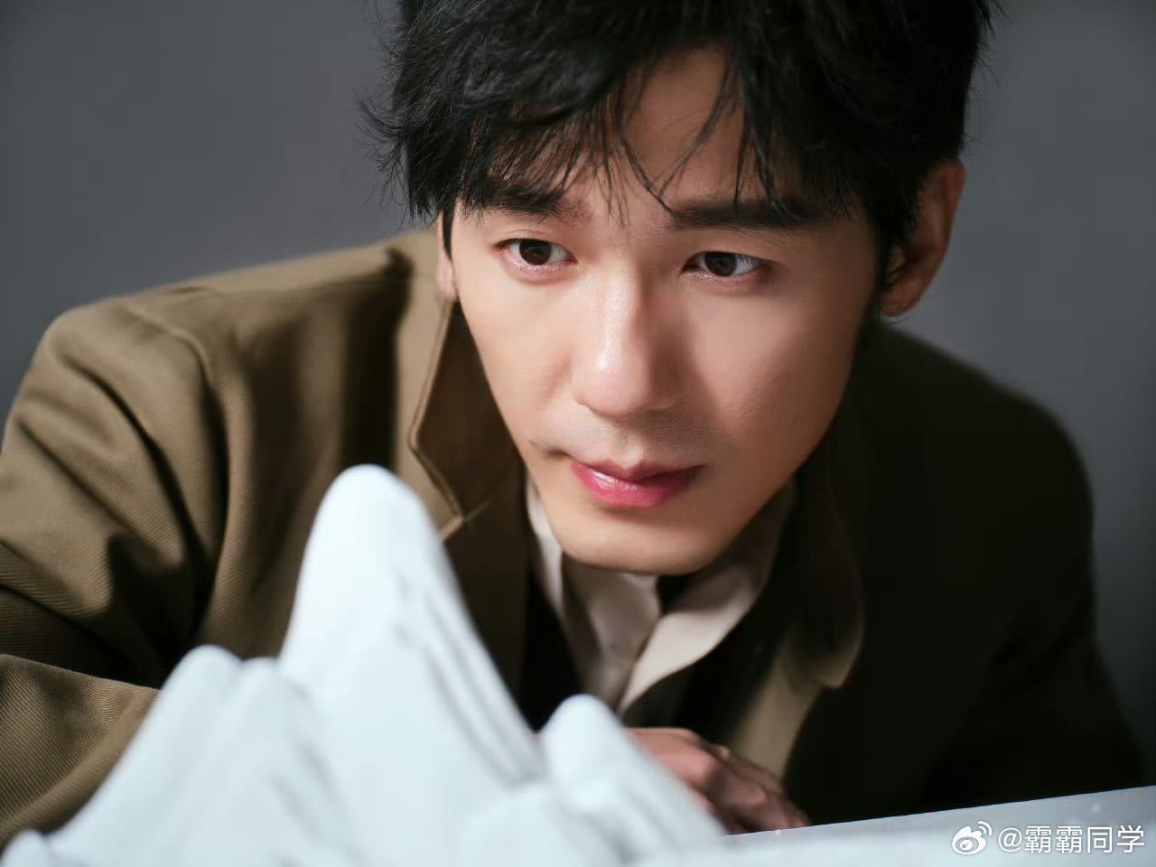 白宇集齐了我所有年代白月光 白宇简直是年代剧的“白月光制造机”！冯庸让我看到民国