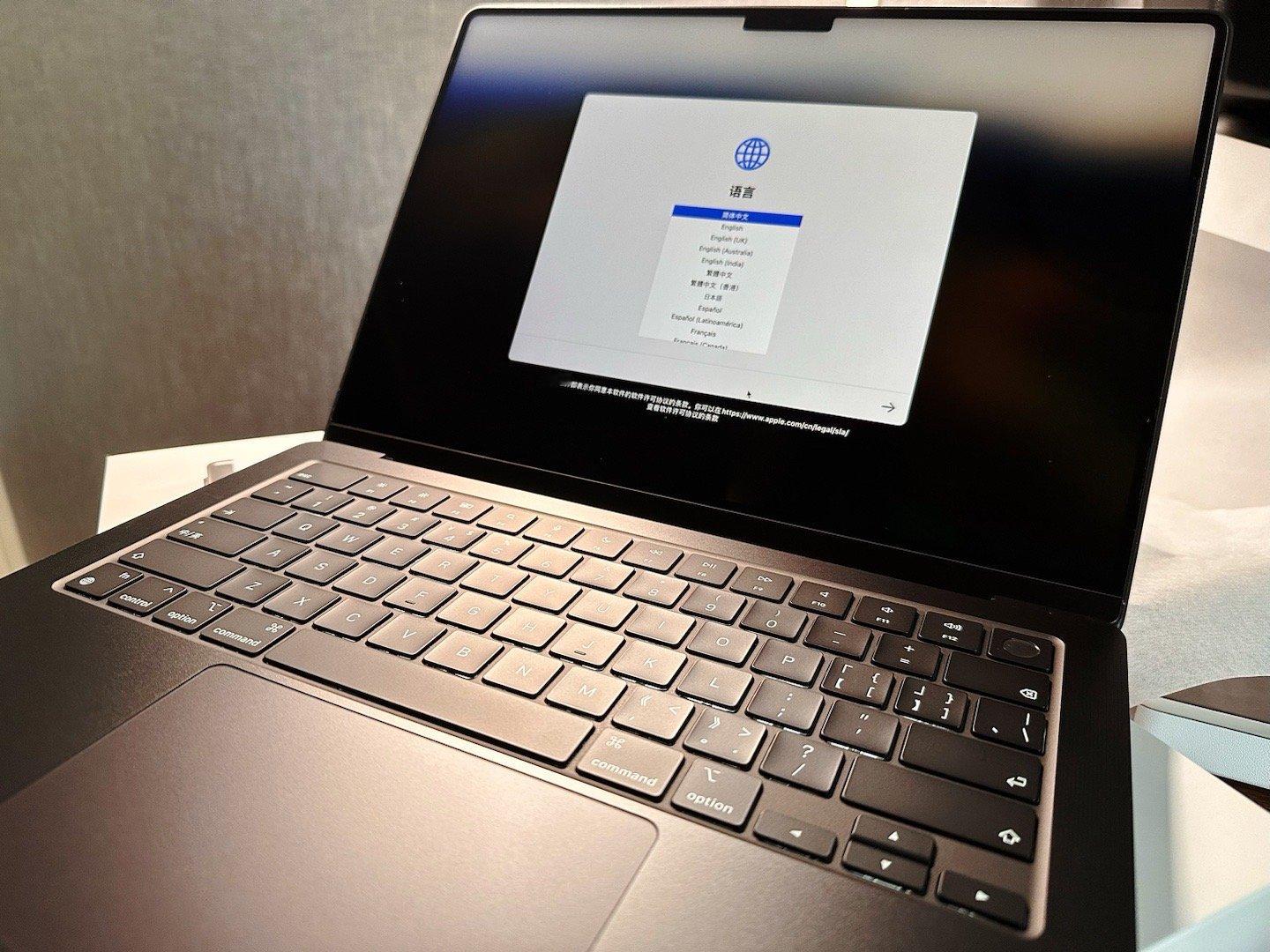 升级笔记本，黑色MacBook  Pro 14寸 M3芯片顶配，替代原来的13寸