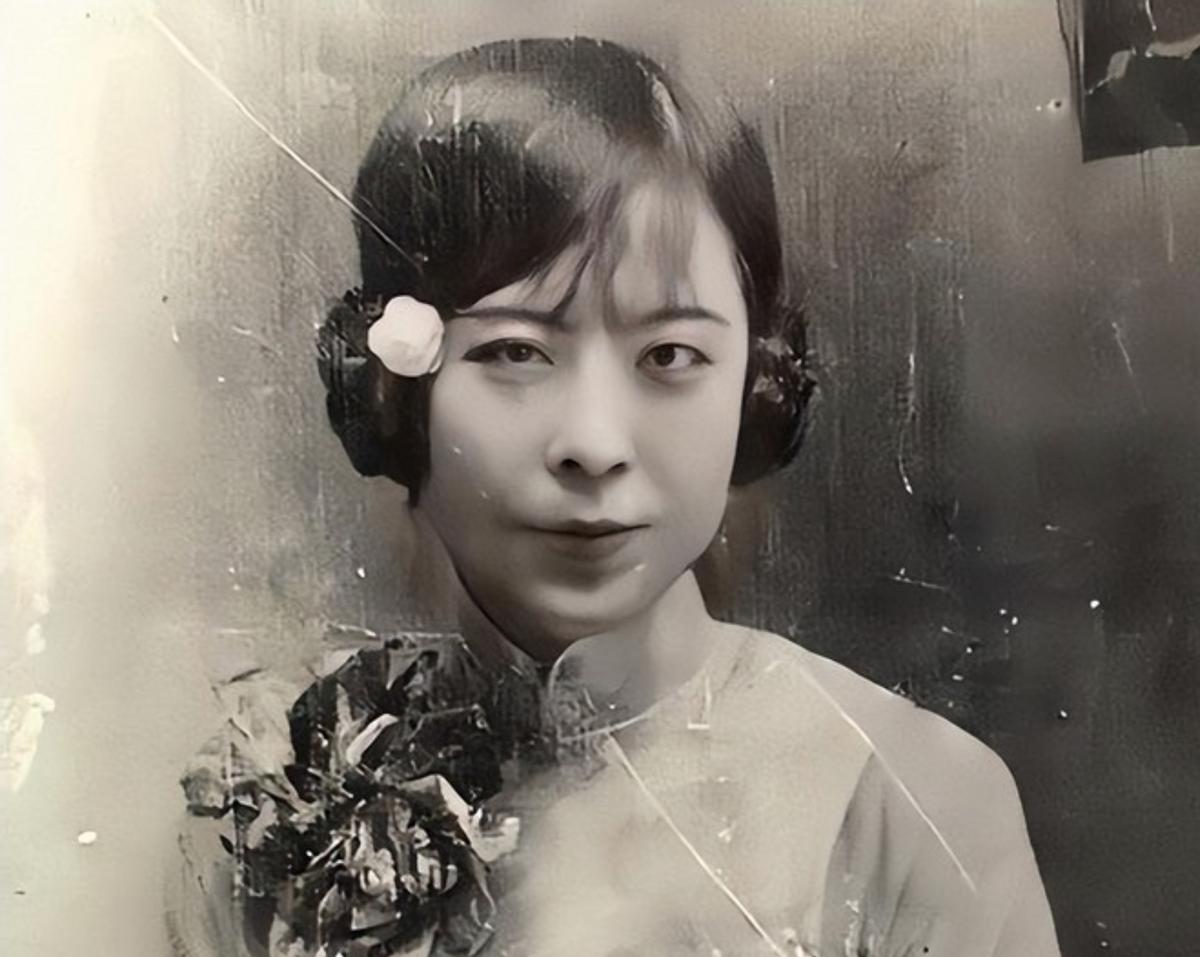 1973年，76岁的于凤至在迪斯尼乐园附近偶然发现了一片荒凉的绿地。冒着众人的反