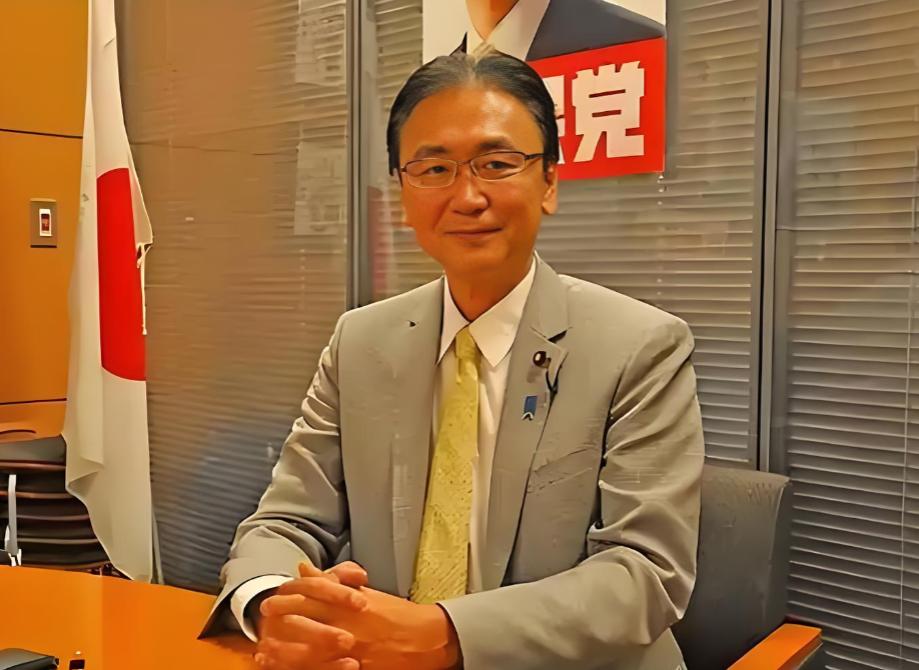 “我几十年没去过中国，也没有资产，制裁对我没影响。”被中方反制后，日本议员古屋圭