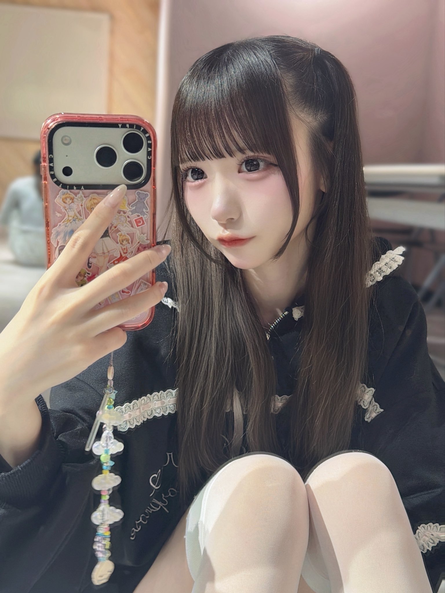 古賀みれい：「（ i ω i ）♥早安～～♡人生第一次去Zepp Hanedaᐡ
