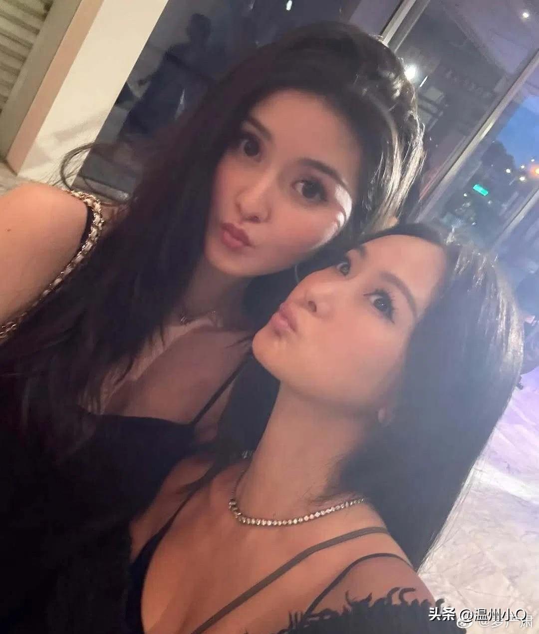 孙芸芸真的是太年轻了，和她女儿同框，我都分不清谁是妈妈谁是女儿。你要说这么年轻又