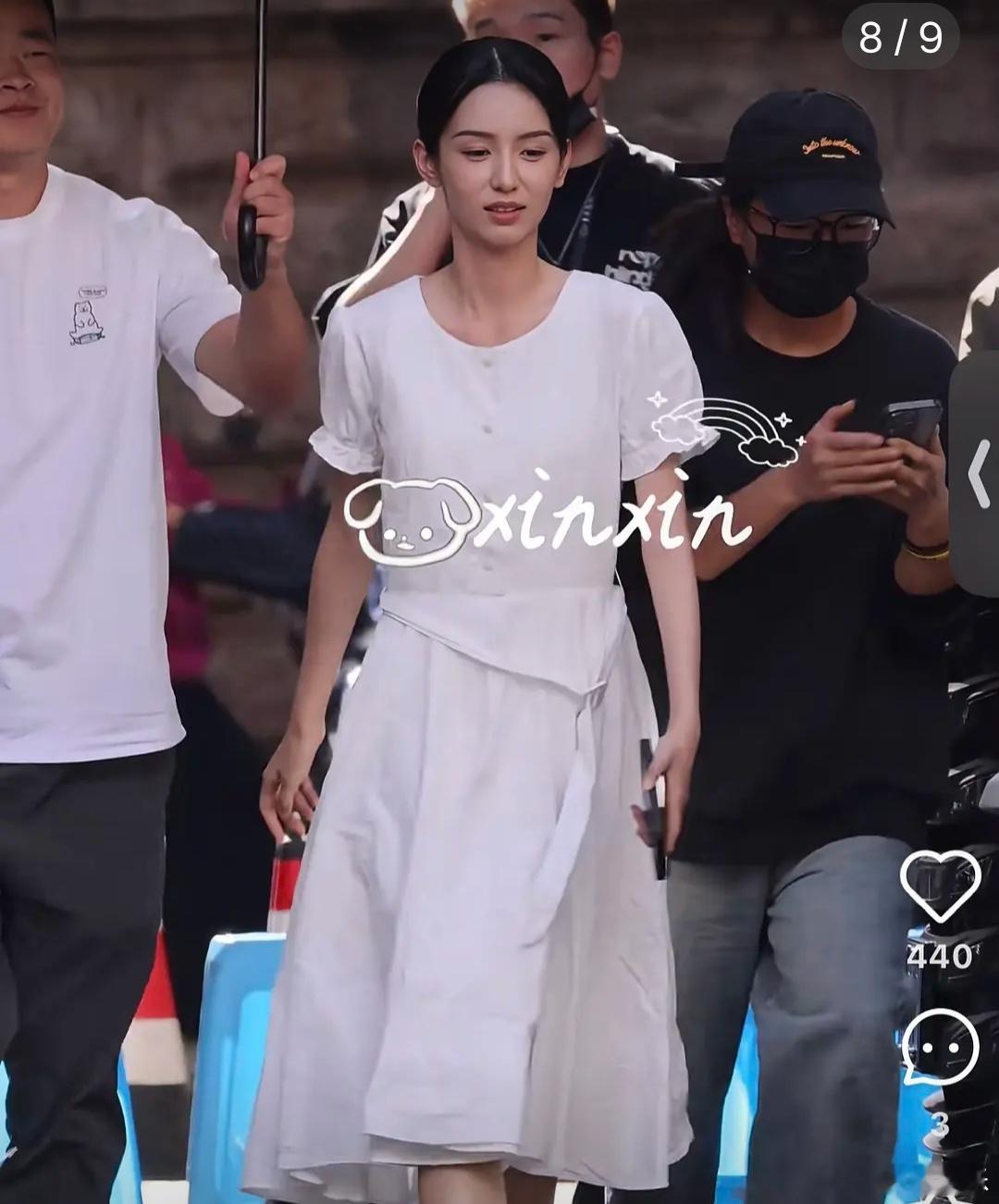 周也离开精致妆造跟素人有什么区别