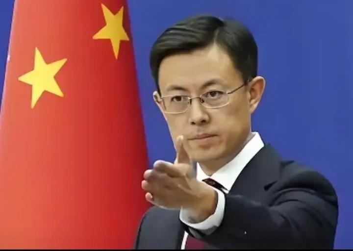 字少，事大！
国台办当着记者的面，把话撂给了日本：停止在台湾问题上挑衅滋事。
