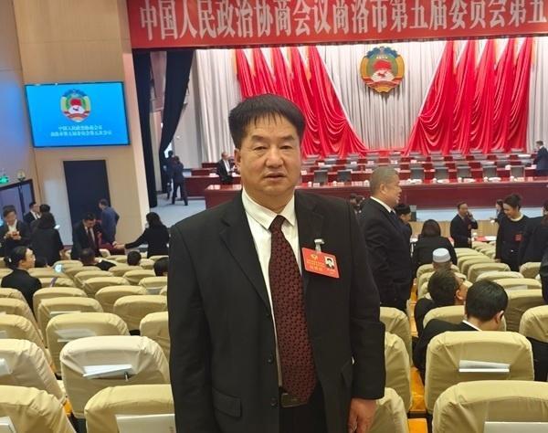 【周云峰委员：织密未保“防护网” 护航阳光成长路】
□ 记者 寇静
“留守儿童占