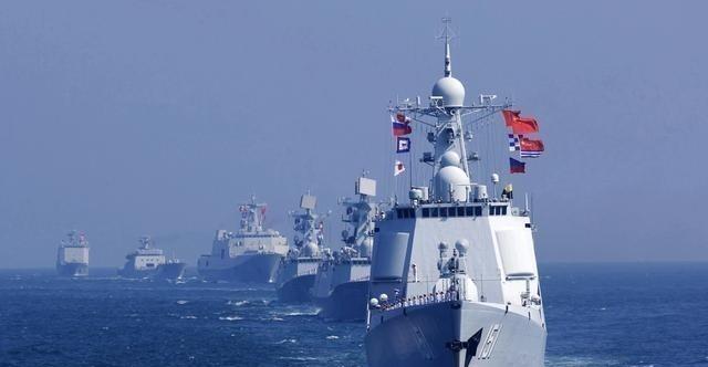 记住，世界上最没用的，就是第二大海军！很多人以为，中国海军疯狂“下饺子”，只是为