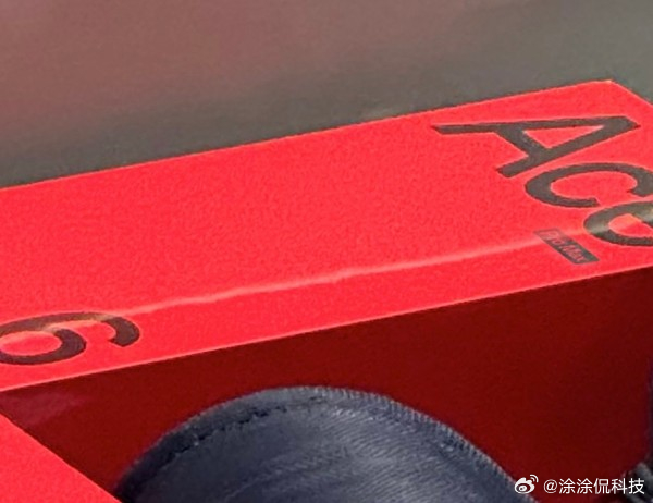 不是吧，一加还有新机？看网友曝光了疑似一加Ace 6 Pro Max新机的包装盒