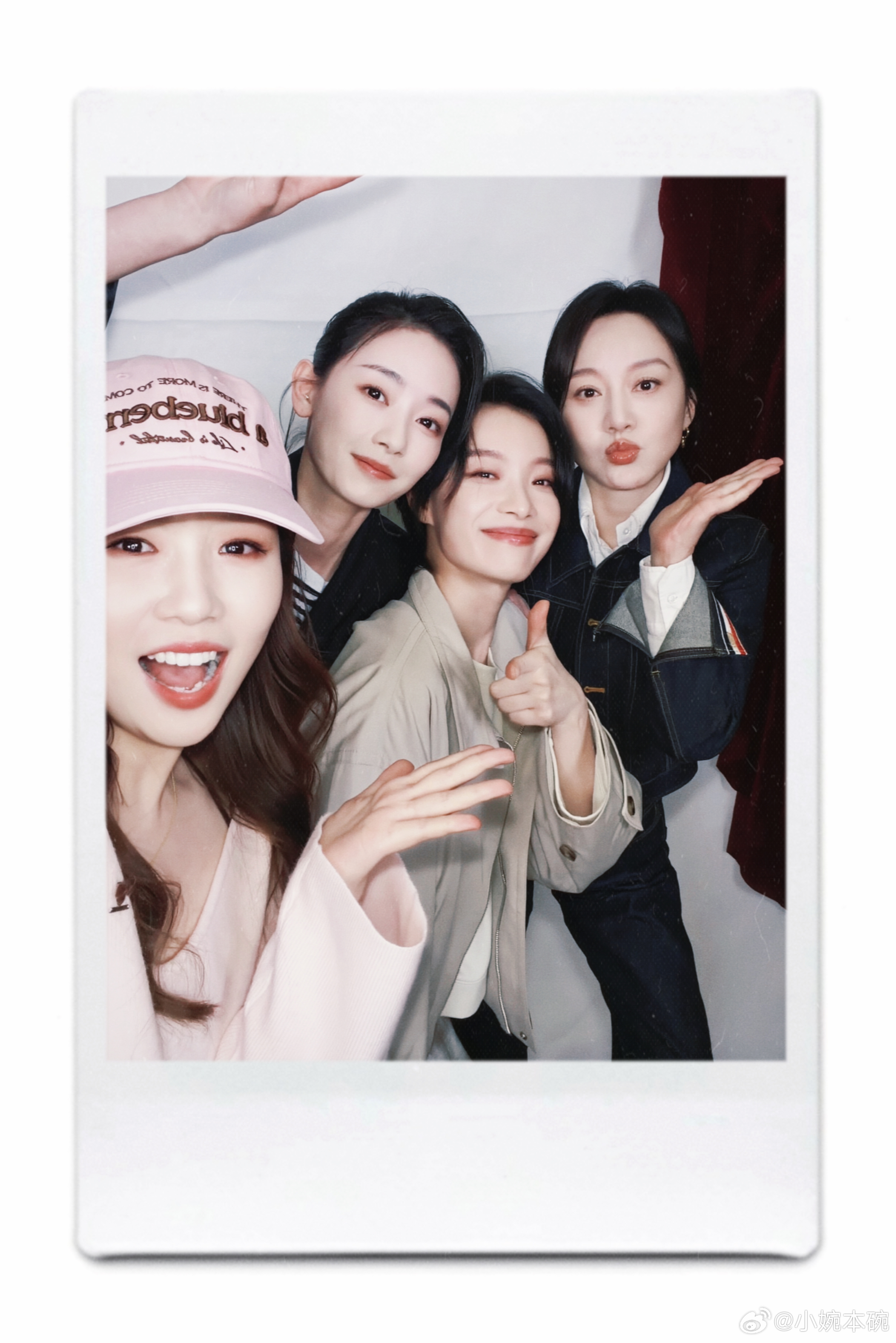 🥣在七道河子碰到三位女神～倪妮 闫妮 刘雅瑟姐姐万岁🎉🎉🎉隐身的名字 ?