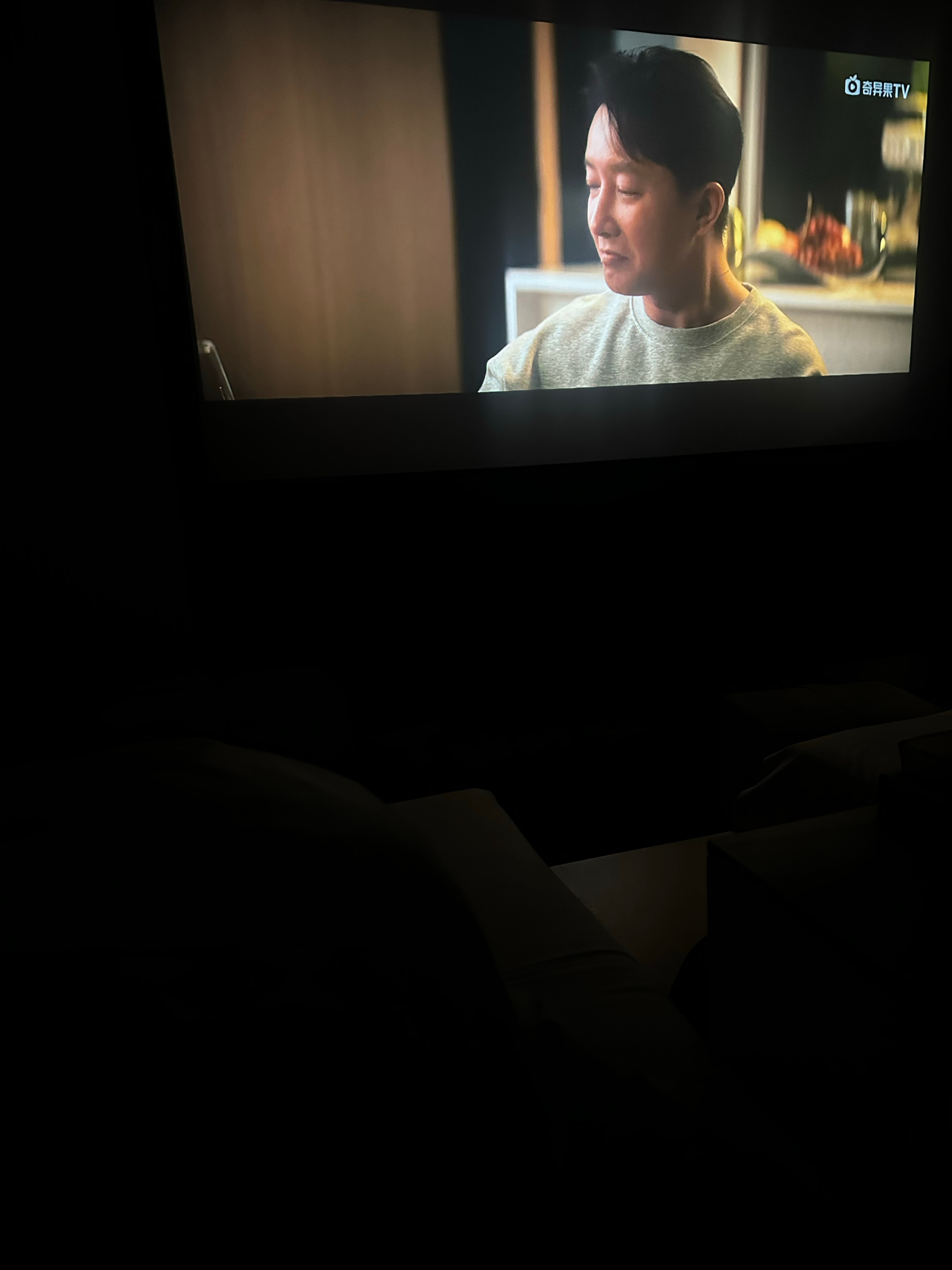 晚上跟朋友来按摩了好爽节点话题日常校园v计划