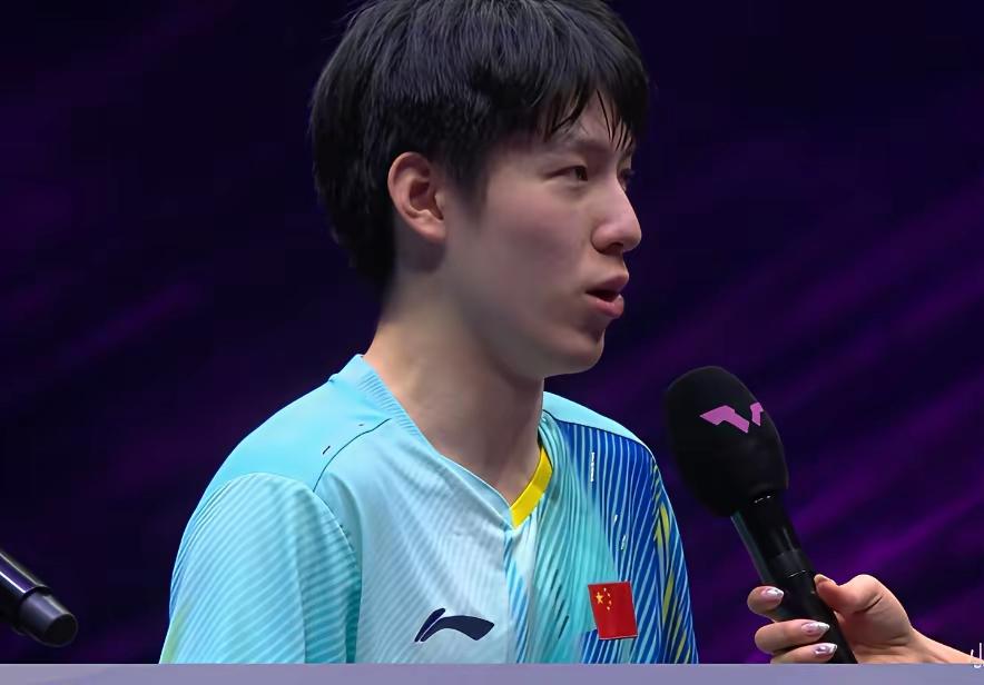 有没有比冠军更厉害的奖杯🏆？
发给温瑞博吧！
重庆wtt冠军赛，
温瑞博凭外卡