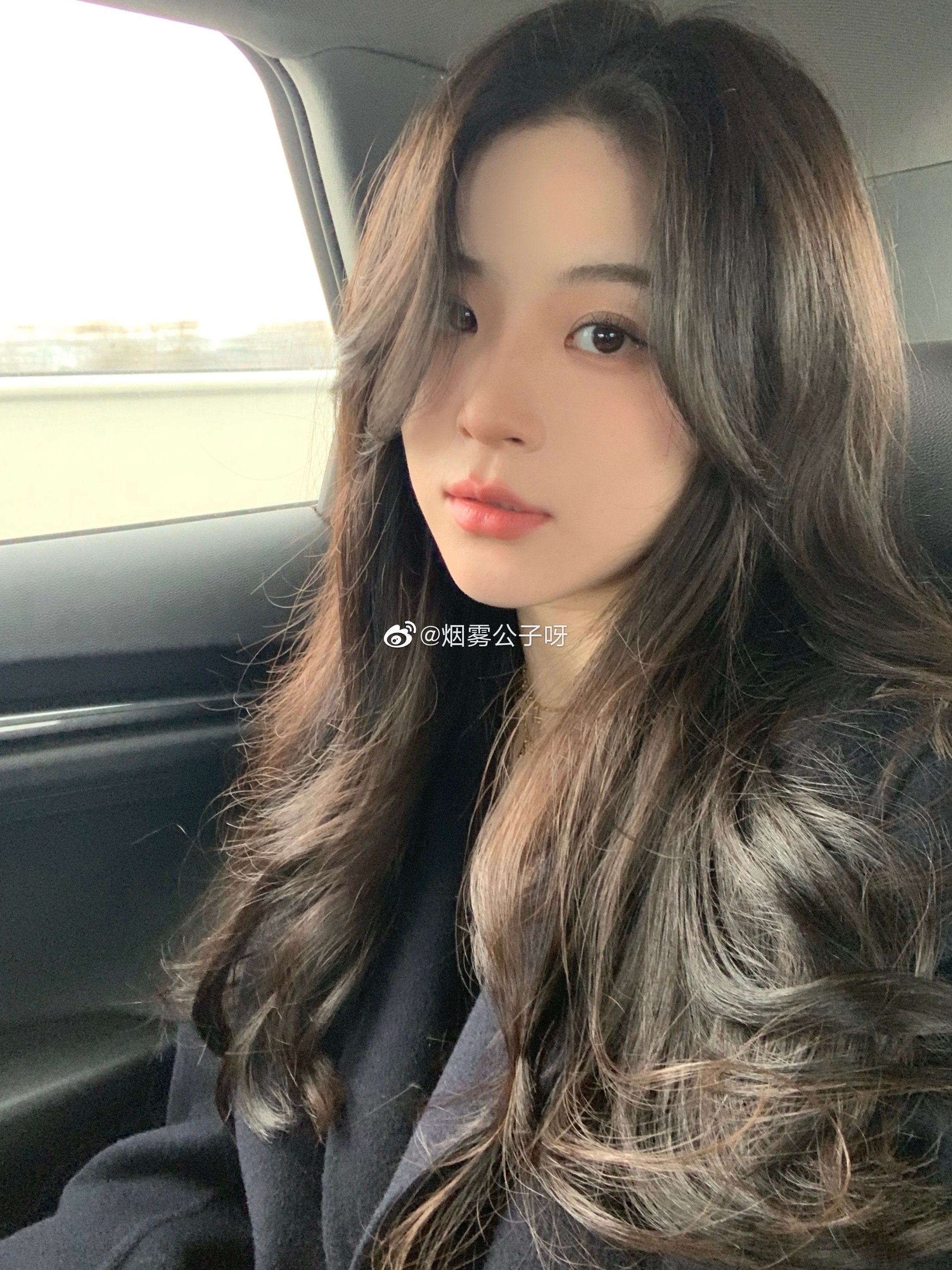 元宵快乐开工粗发拍照咯，今天戴了假发片哈哈哈好香！ ​​​