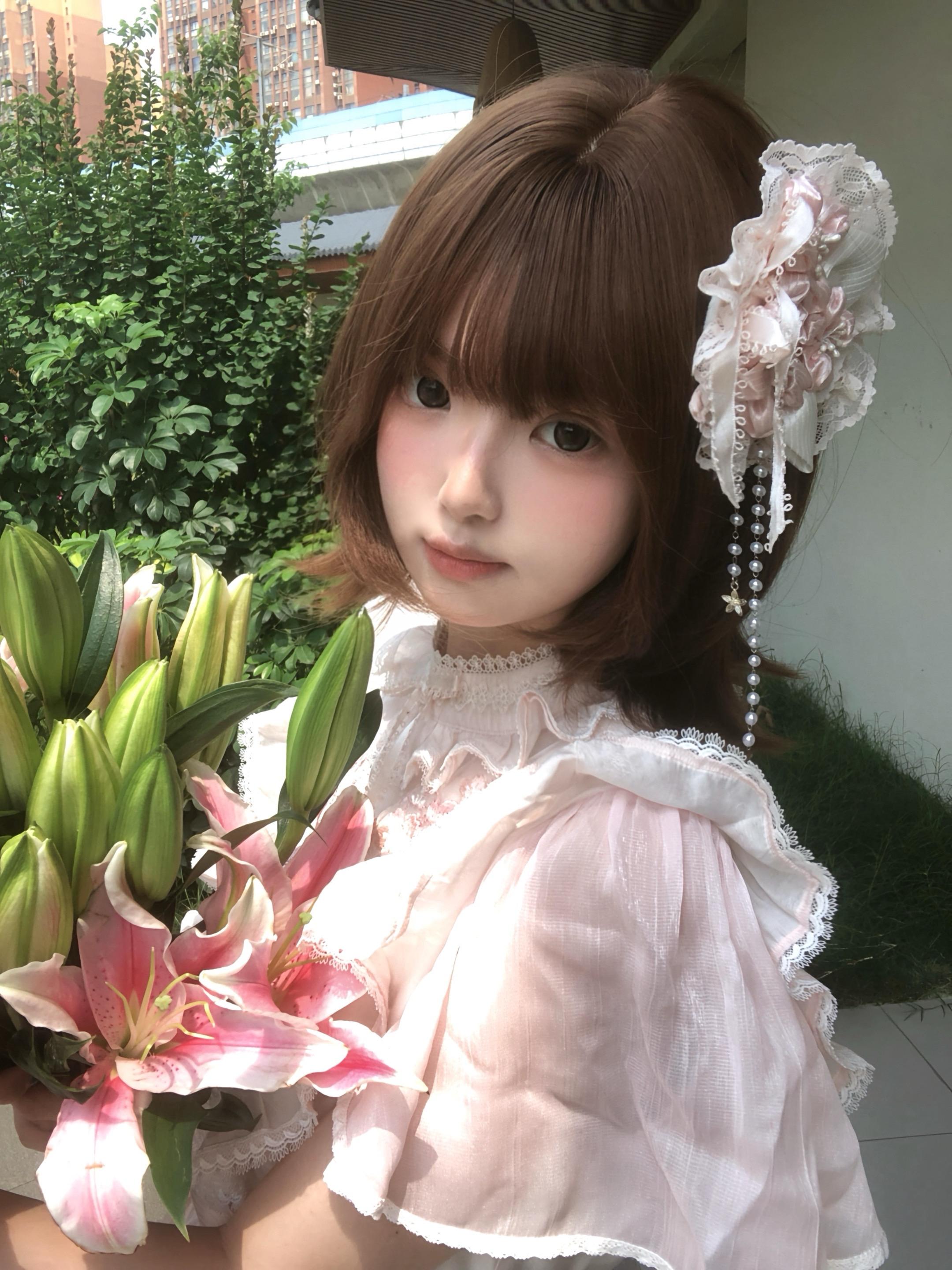 （^-⩊-^）