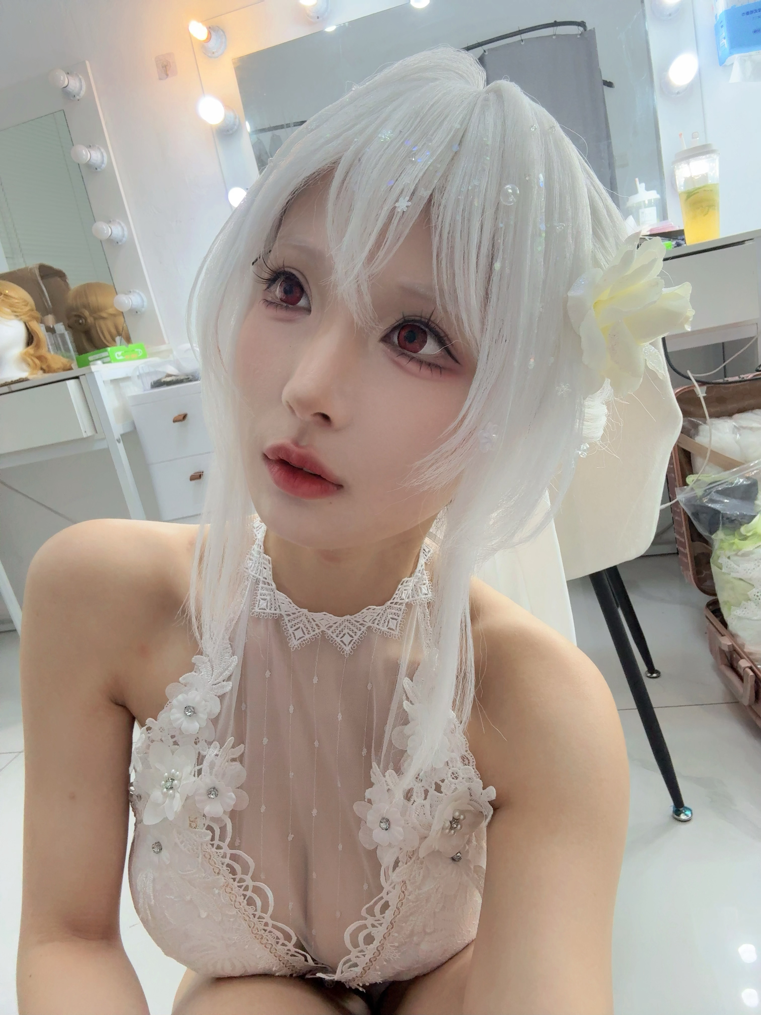 🌟天狼星改完了，顺便把胸布加宽了！今天的妆不知道为什么看上去特别命苦特别怕减肥