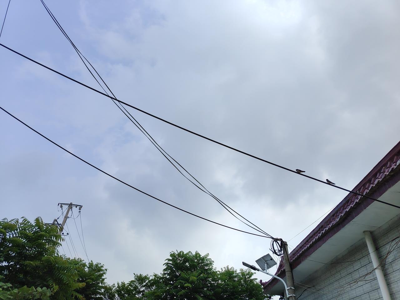 无论你是王侯将相还是贩夫走卒，一天都只有二十四小时，一年都只有三百六十五天。时间