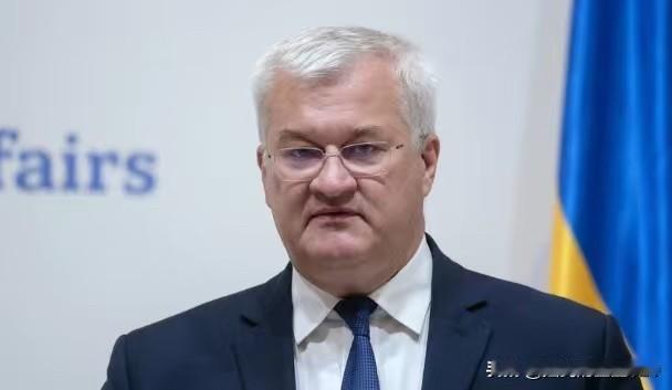 呼吁全世界有正义感的人为乌克兰捐款筹集资金——乌克兰外交部长西比加通过社交媒体发