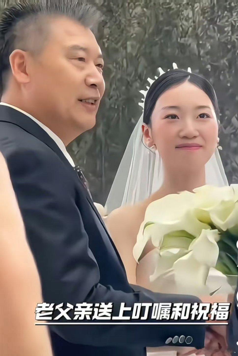 国乒总教练李隼女儿结婚 婚礼现场王楠、张怡宁、李晓霞都哭了，国乒师徒情有多感人，