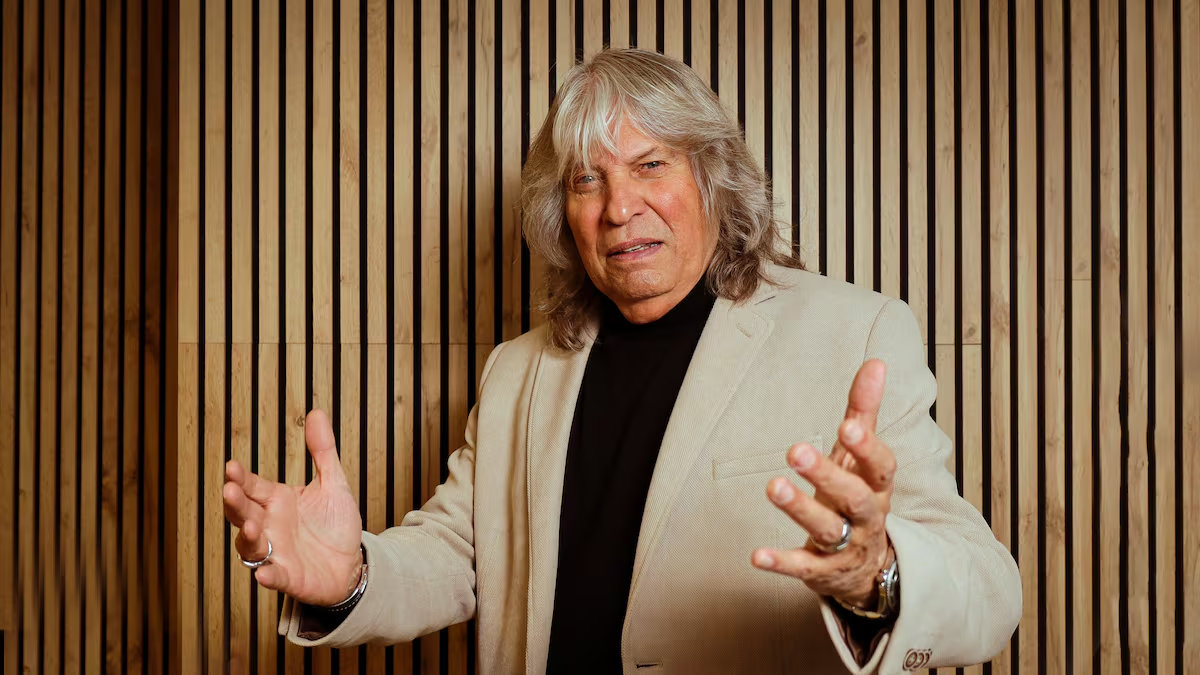 🗣️何塞·梅尔塞（西班牙著名弗拉门戈歌手/皇马球迷）：“我很想在伯纳乌演唱，不