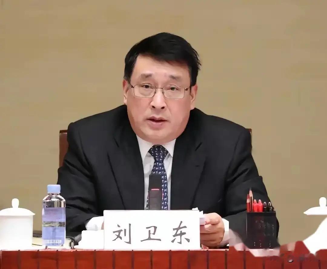 不必急于讨论对外战事，重中之重是对全国军械库房开展常态化突击检查。

不能排除管