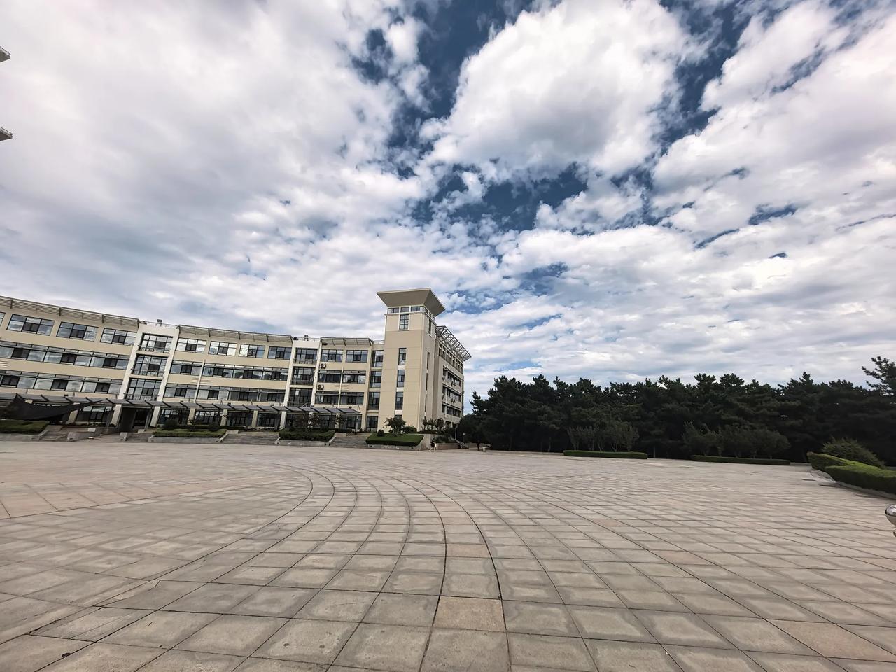 为什么郭德纲这次注定会难逃一劫？是因为汹涌的民意让国家也感受到了压力，感受到了人