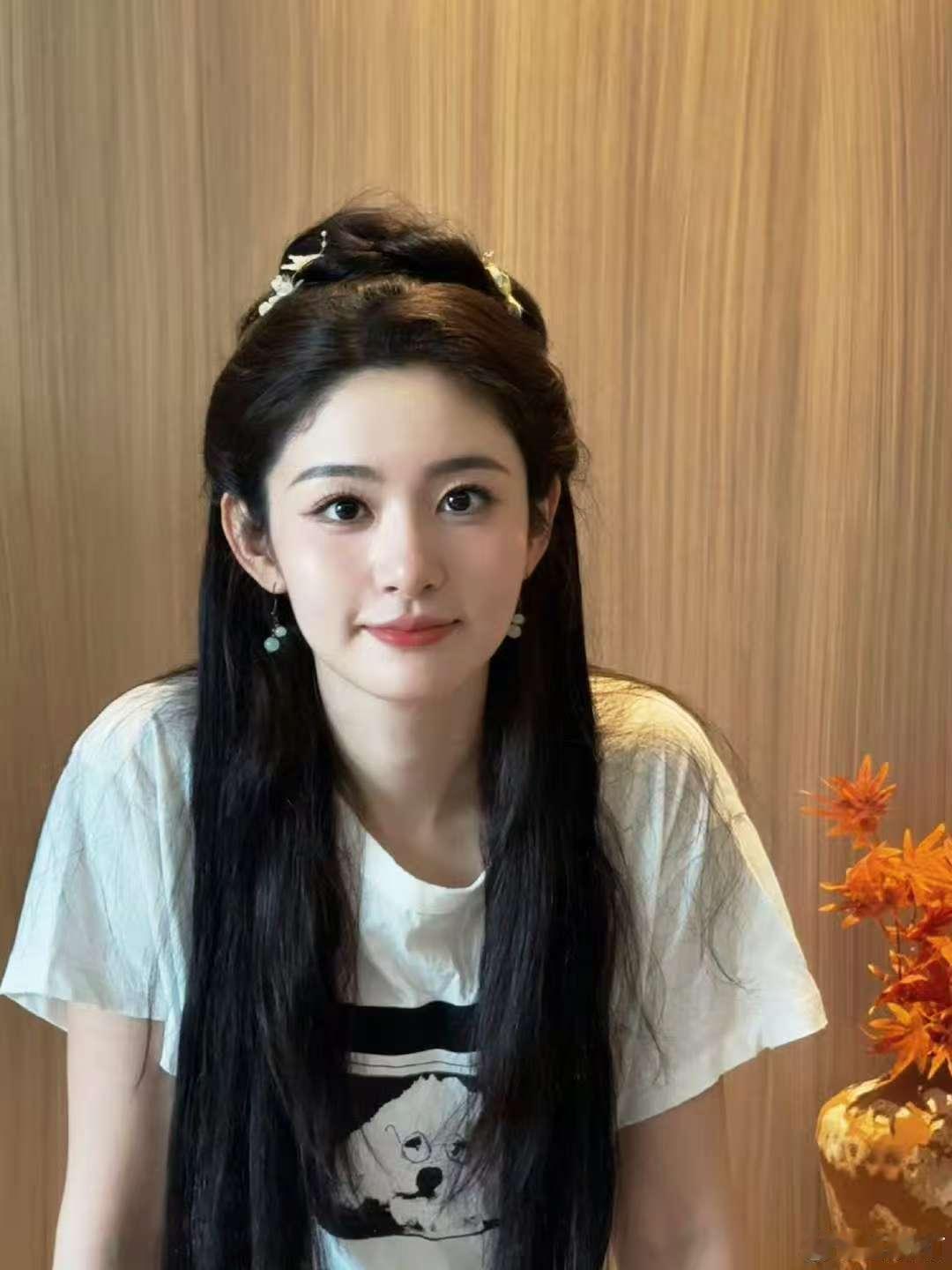 赵晴前男友在罗马尼亚也要吃瓜吃瓜人到哪都要吃瓜，赵晴前男友在罗马尼亚也要吃瓜[捂