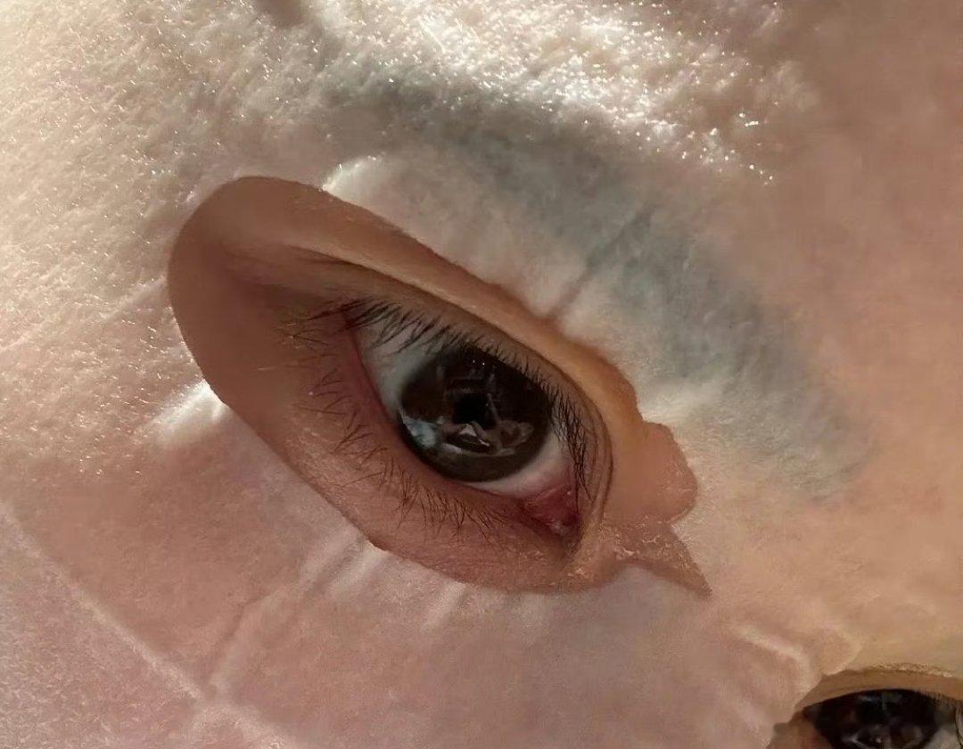 95花圣诞节营业田曦薇、张婧仪、杨超越卢昱晓、李兰迪、王楚然 