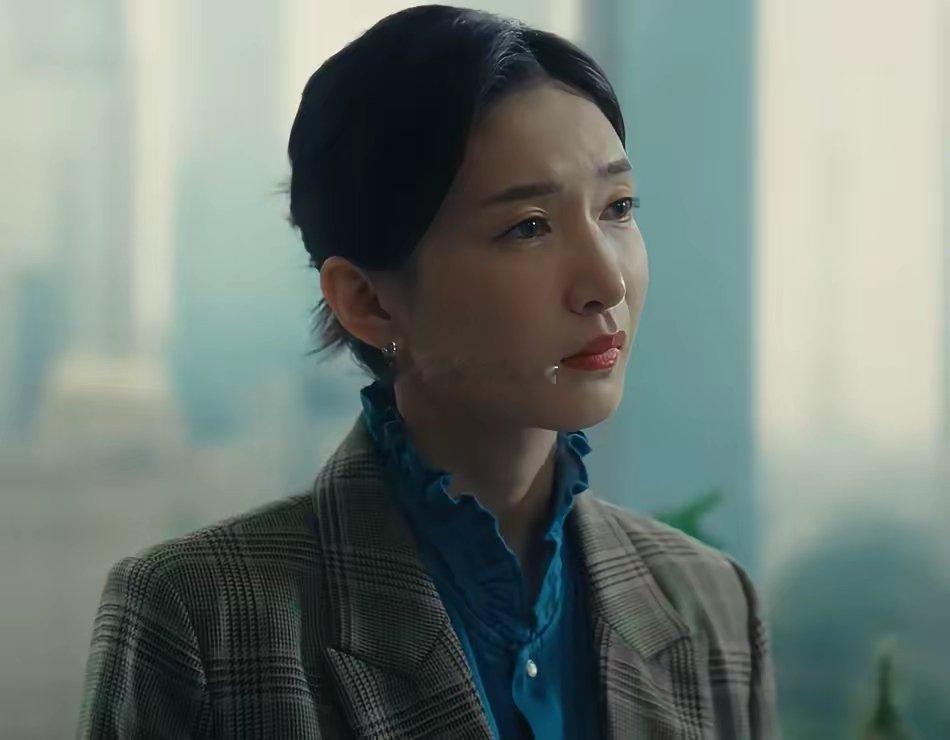 《夜色正浓》江疏影怎么感觉越来越缺少辨识度了呢？印象中江疏影之前还是很美很有气质