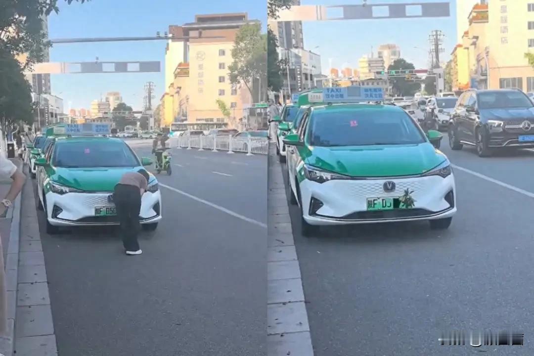 举报出租车违法反被上门报复，举报人信息遭泄露，实在让人寒心
 
陕西汉中一名市民