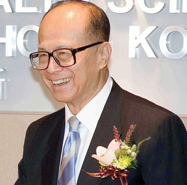 

捂地22年，增值50倍？这很李嘉诚


[凝视]增值50倍，是什么个概念？香