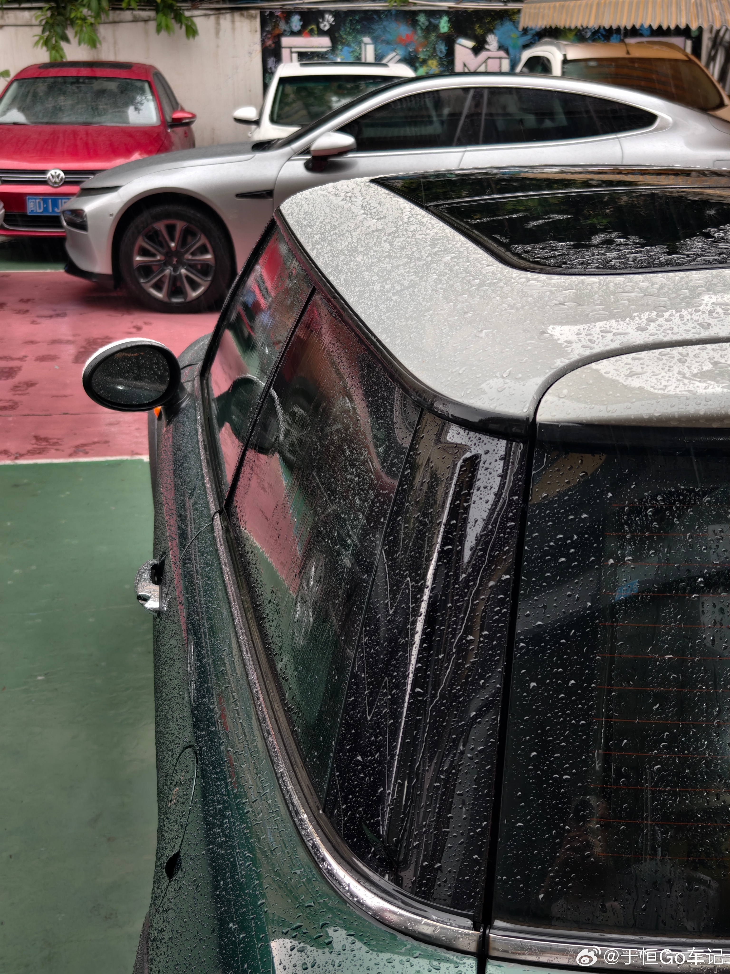 什么鬼天气，突然大暴雨…… 