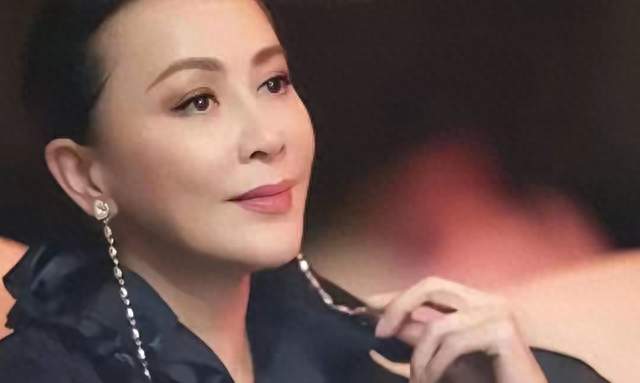 香港娱乐圈最黑暗一夜，刘嘉玲绑架案的真相。