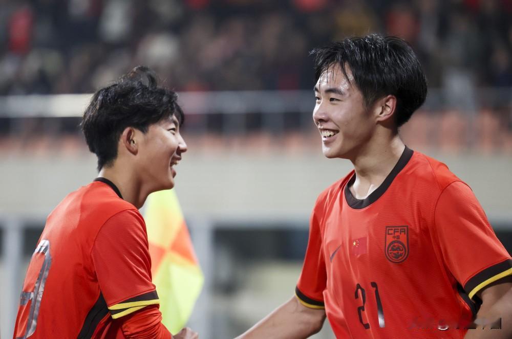 4-2！中国U17战胜沙特闯入亚洲杯四强，但比比分更动人的，是他们踢球的方式。