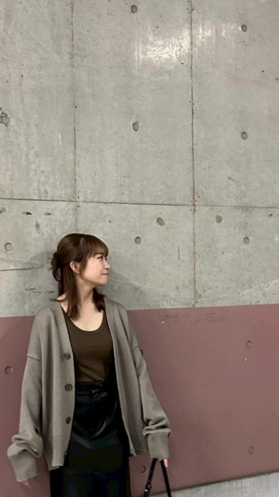 秋元真夏　manatsugram ​​​