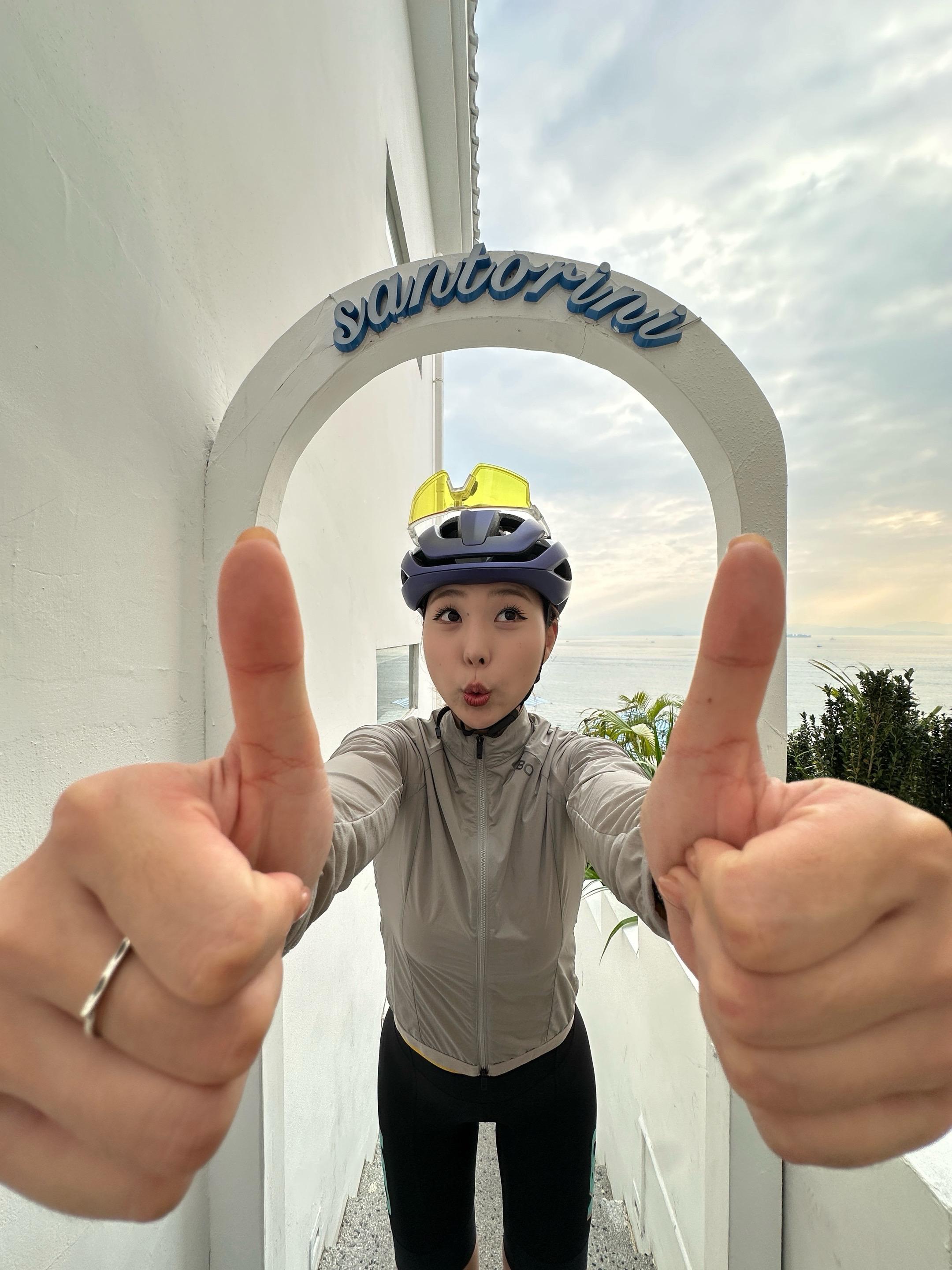 画自己喜欢的画 别停笔小艺术家。