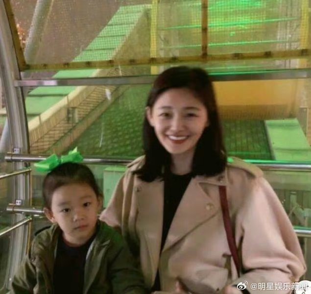 大S女儿注销ins账号母女又何尝容易啊 