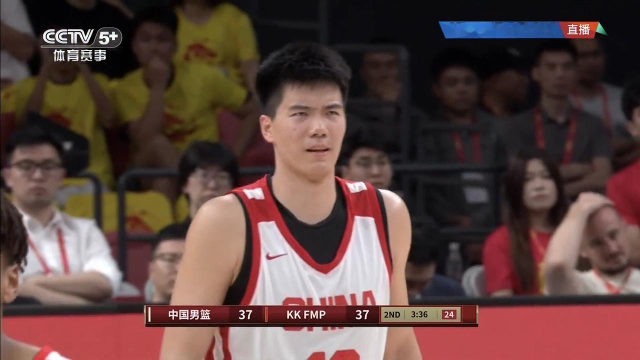看了中国男篮与塞尔维亚这个冠军俱乐部比赛，感觉这个俱乐部并不厉害呀！除了一个91