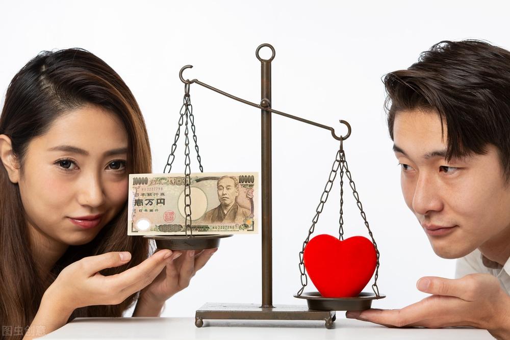黄任中：用20亿买来了一个寂寞终场。

2004年2月，台北荣民总医院一间普通病
