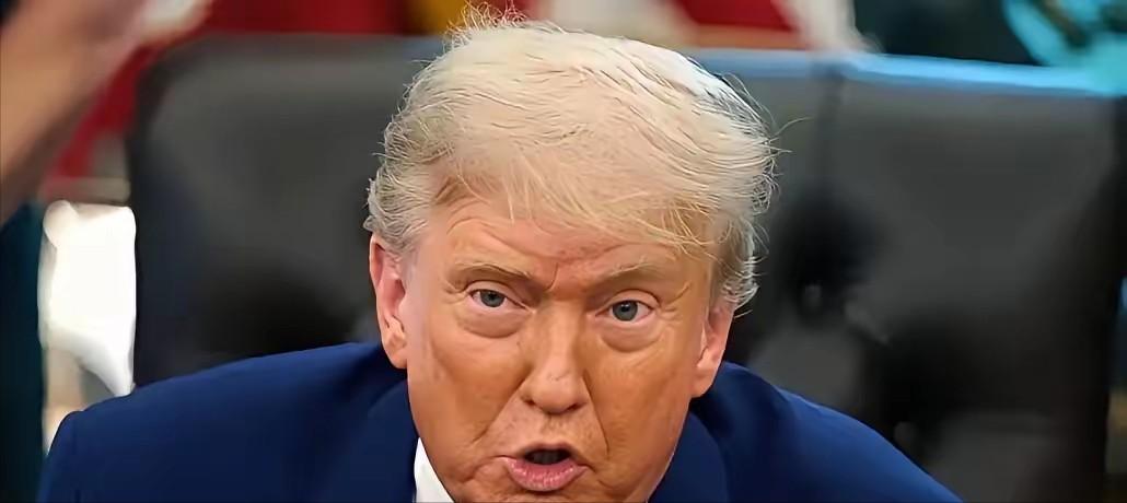 胆大包天！1200 吨战略石墨偷偷运去美国

4 月 24 号深夜，A 股公司濮