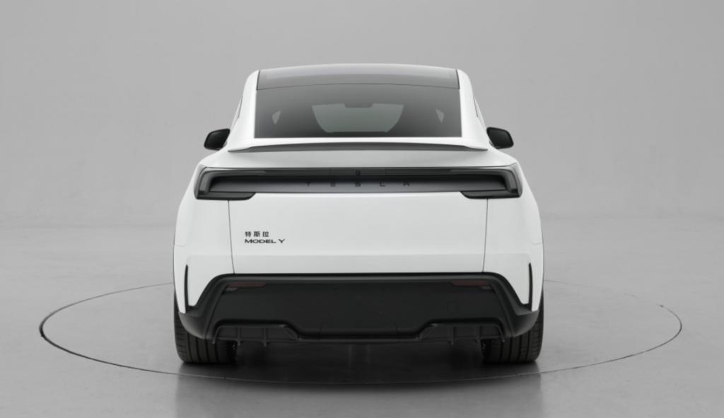 Model Y性能版登录工信部 有人说这是改款Model Y，因为车尾没有性能版
