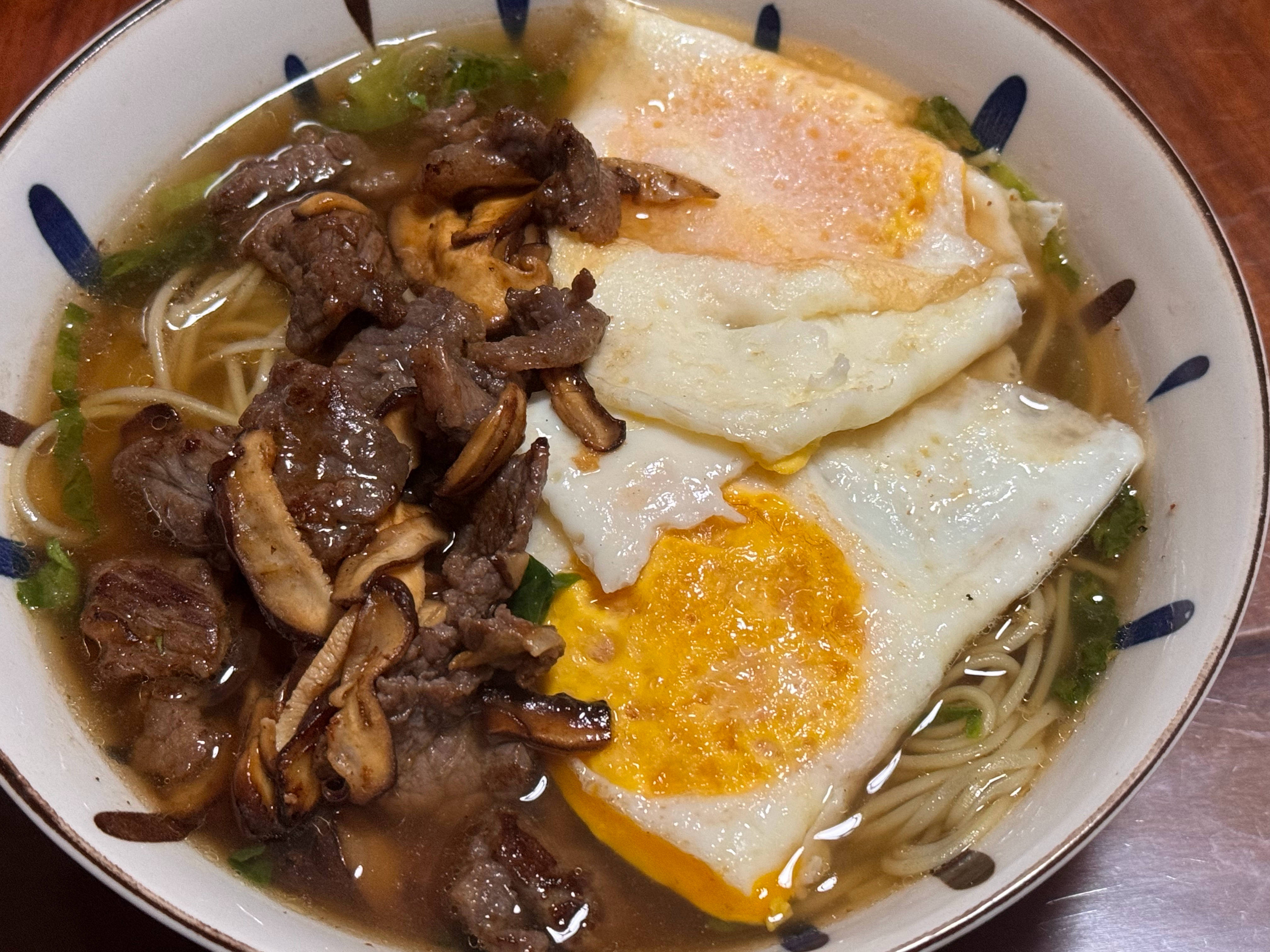 不粘锅就是减脂星人的福星啊[春游家族]健康美味🤤早餐面出锅[doge][奥特曼